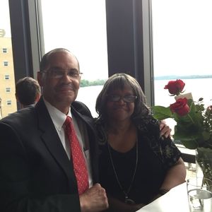 Meet your Posher, Dwight